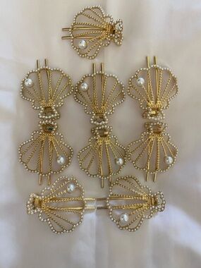 1-Gold Pearl Shell Hair Clip - Women Accessories
